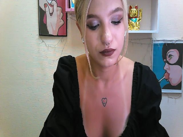 Live sex webcam photo for Isabe_lla #268644753
