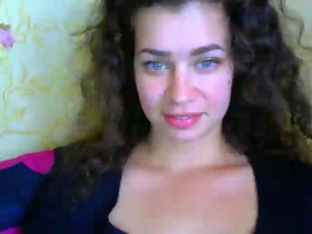 Live sex webcam photo for SofiAmeli #268641459