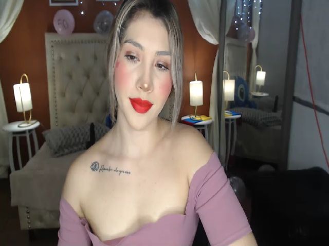 Live sex webcam photo for Vicky_Guzman #268643078