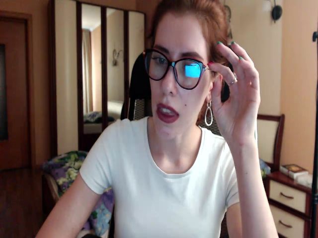 Live sex webcam photo for HollyIvory #268646019