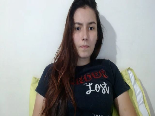 Live sex webcam photo for Girlhot29 #268631969