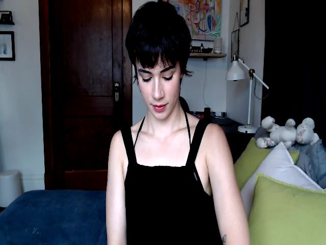 Live sex webcam photo for Gamine_dream #268644881