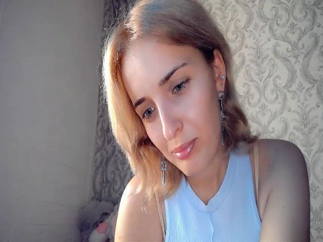 Live sex webcam photo for VanillaGirl #268641563