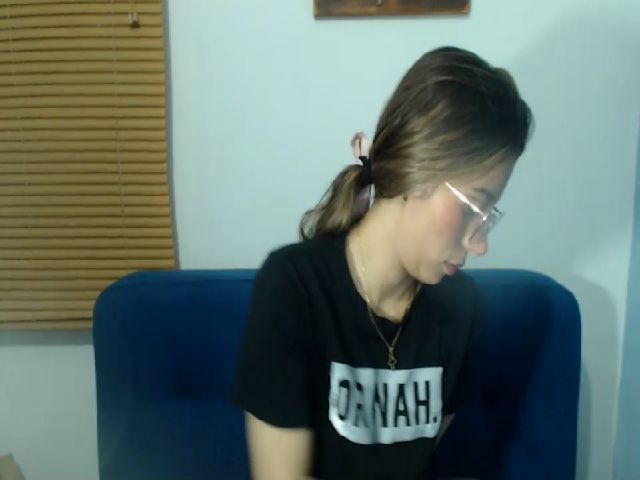 Live sex webcam photo for Violetasweett #268642782