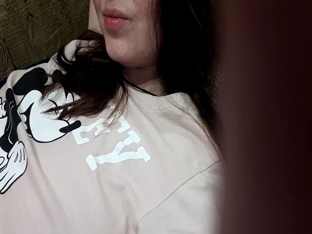 Live sex webcam photo for ChristaRi #268648393