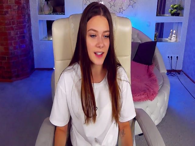 Live sex webcam photo for ReginaVin #268642216