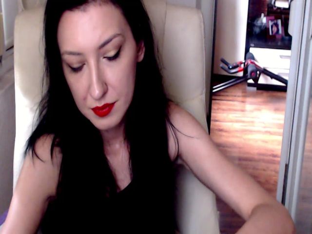 Live sex webcam photo for MistressNadia #268638440