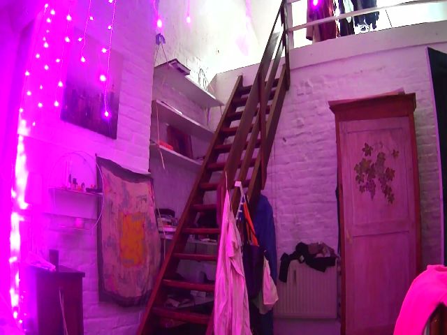 Live sex webcam photo for Avrilpurple #268644312