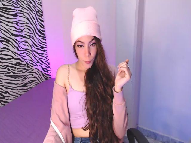 Live sex webcam photo for gea_x #268633496