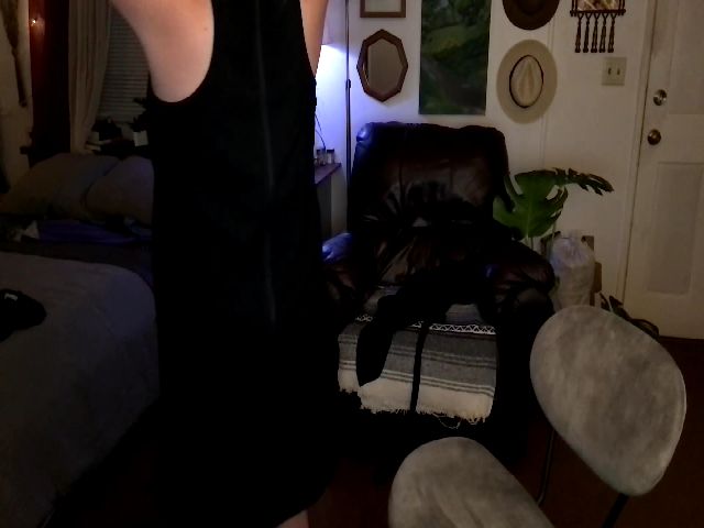 Live sex webcam photo for RadRosie #268636216