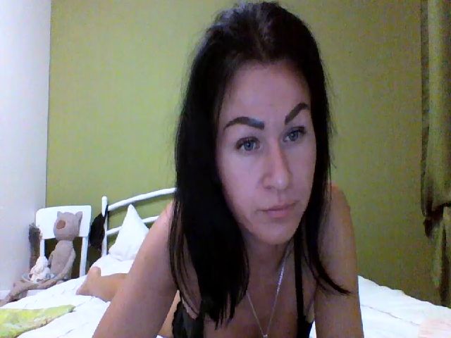 Live sex webcam photo for AngelaWayse #268648530