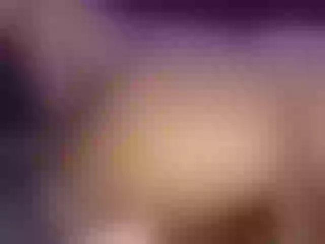Live sex webcam photo for MegannGlow #268629042