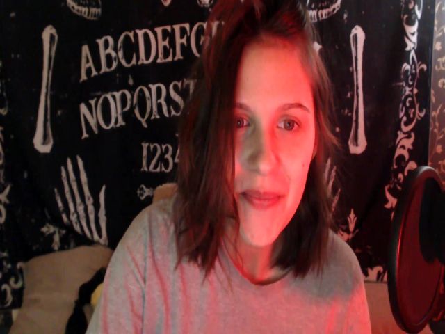 Live sex webcam photo for FoundError404 #268633252