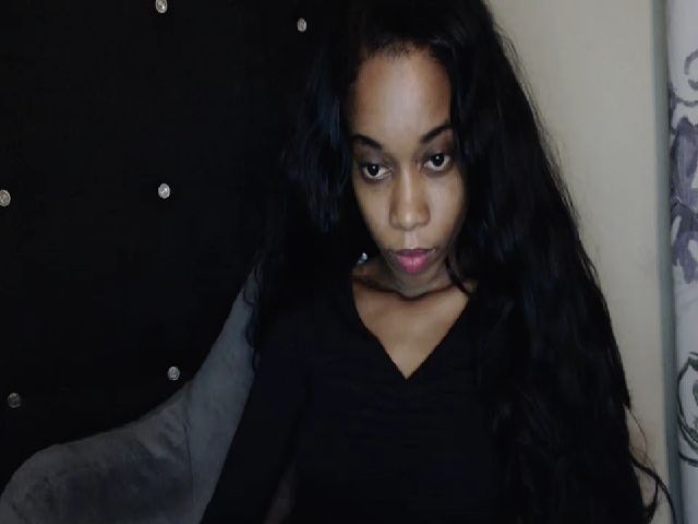 Live sex webcam photo for Enchantriss #268632495