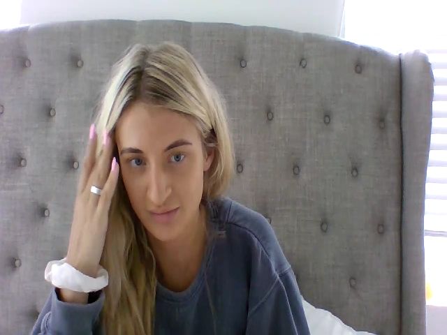 Live sex webcam photo for Princessxx1 #268651252