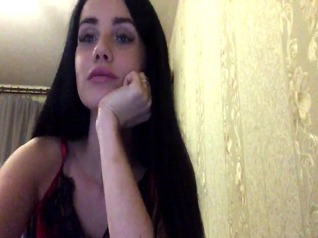 Live sex webcam photo for Misss_Nika #268650929