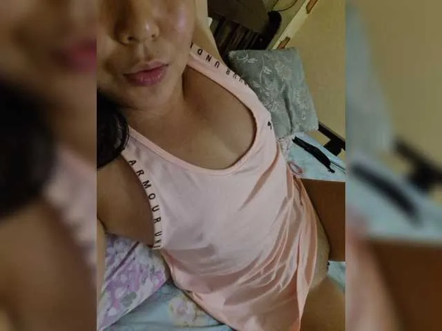 Live sex webcam photo for dasha922 #268651726