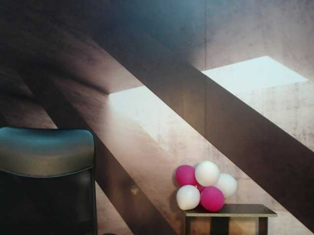 Live sex webcam photo for maturehot-1 #268663451