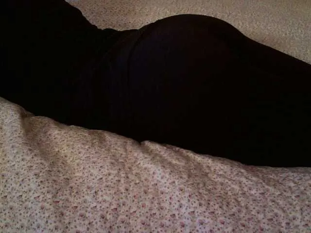 Live sex webcam photo for liZAAAZ #268668778