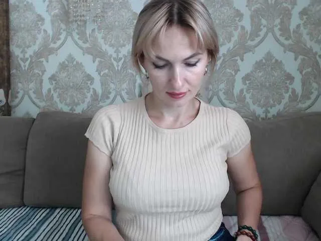 Live sex webcam photo for Mallinia #287955384