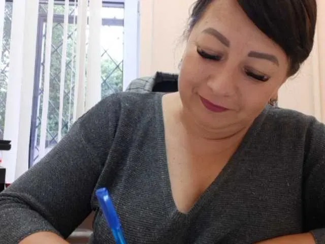 Live sex webcam photo for MiLediLeDi #268657649