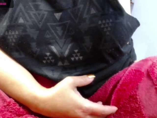 Live sex webcam photo for angellove266 #268669200