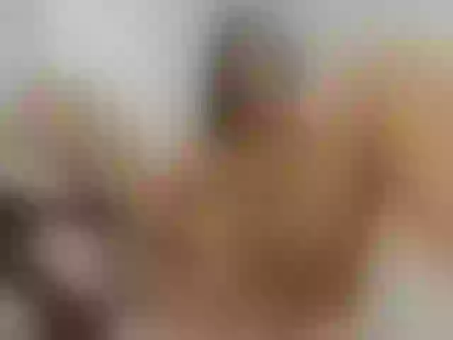 Live sex webcam photo for Arianass #268657853