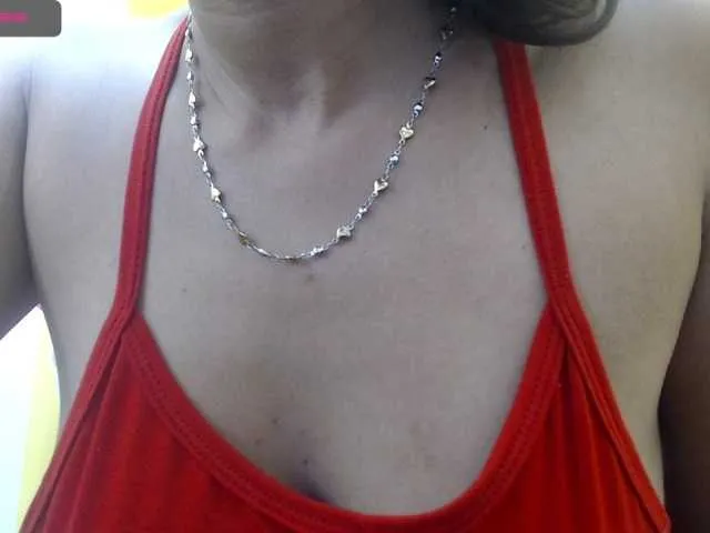 Live sex webcam photo for CrazzyJenna #268652572