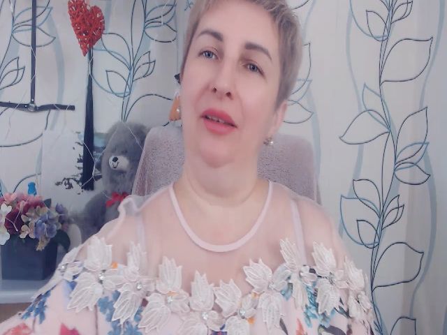 Live sex webcam photo for DepravedMadam #268656438