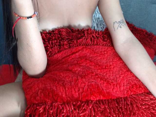 Live sex webcam photo for Elisa-love69 #268658613