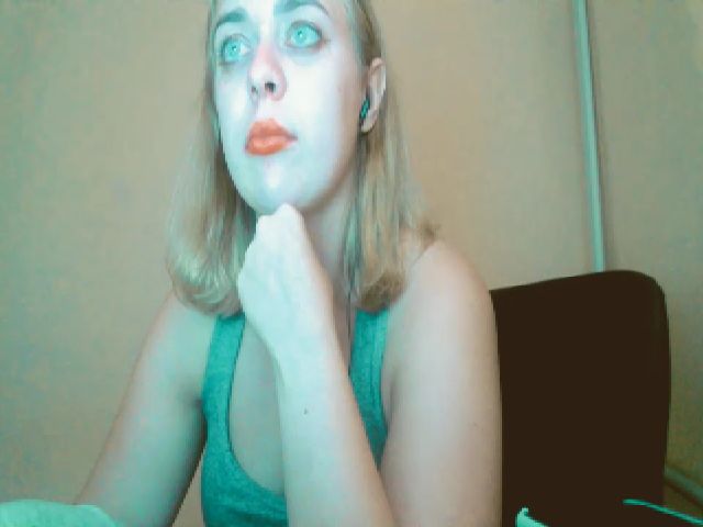 Live sex webcam photo for GoddessNika #268666584