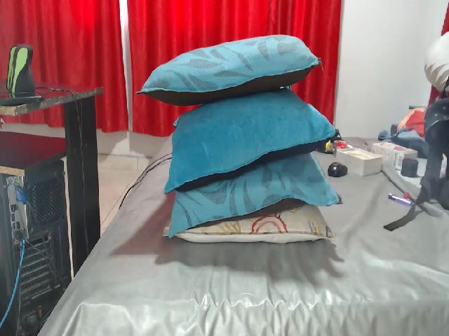 Live sex webcam photo for AnalDeep_XU #268672840