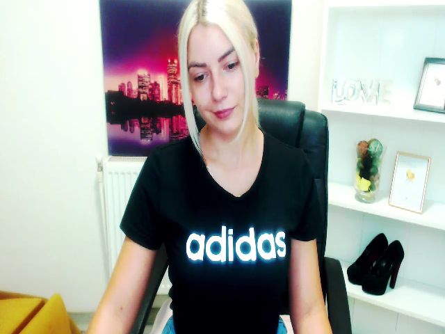Live sex webcam photo for SoftPleasurex #268659750