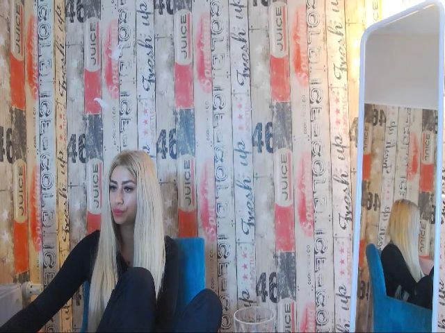 Live sex webcam photo for RubbyKalifha #268660148