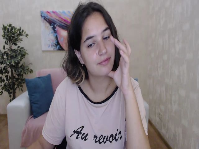 Live sex webcam photo for Erin_Holmes #268657197