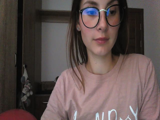 Live sex webcam photo for MisssSun #268670577