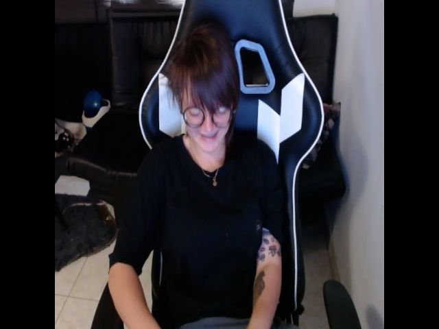 Live sex webcam photo for Arya_stark_ #268665172