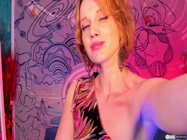 Live sex webcam photo for Diamanda_ #268651945