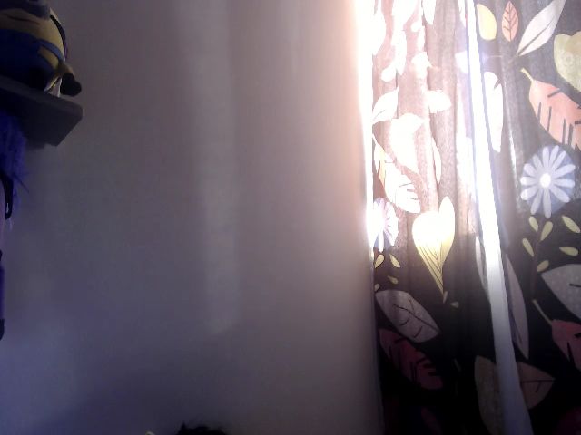 Live sex webcam photo for Mariana__Cute #268672964