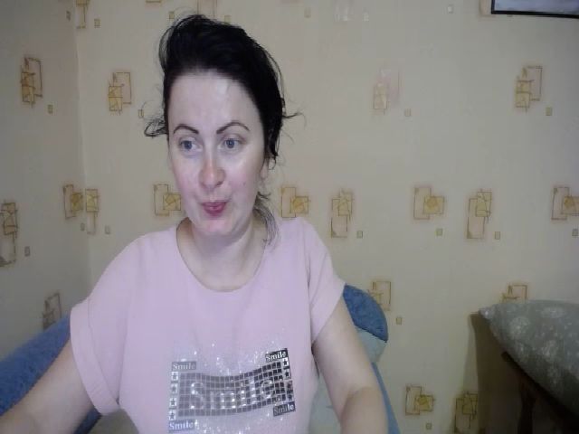 Live sex webcam photo for Alice2005 #268659611