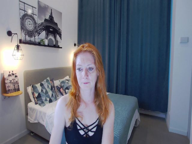 Live sex webcam photo for SabrinaGinger #268657395