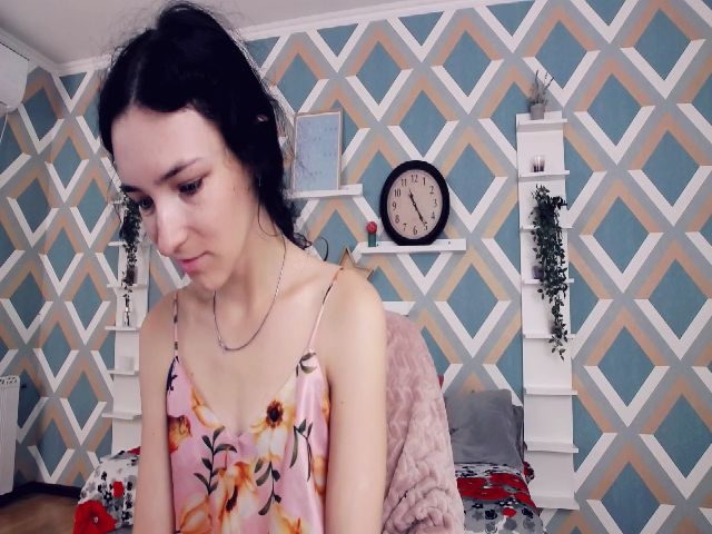 Live sex webcam photo for KattySteal #268659015