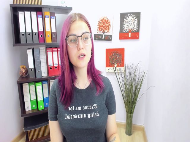 Live sex webcam photo for EvaMild #268673121