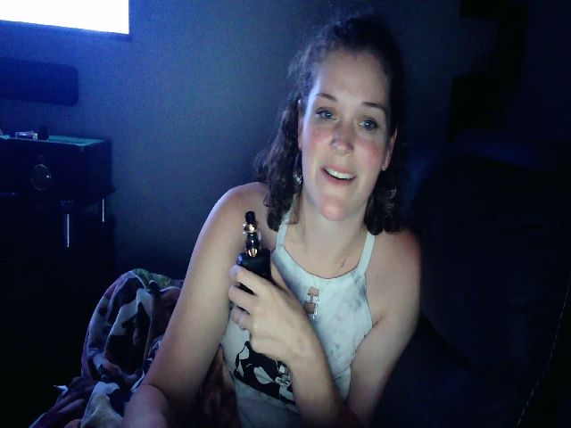 Live sex webcam photo for Lisa_Lux #268654449