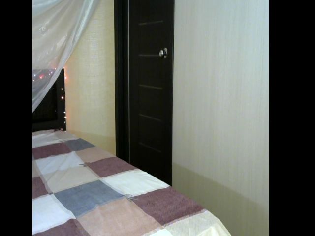 Live sex webcam photo for GloriyaSecret #268667473