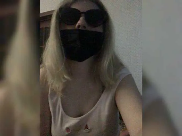 Live sex webcam photo for Irish8m #268652019