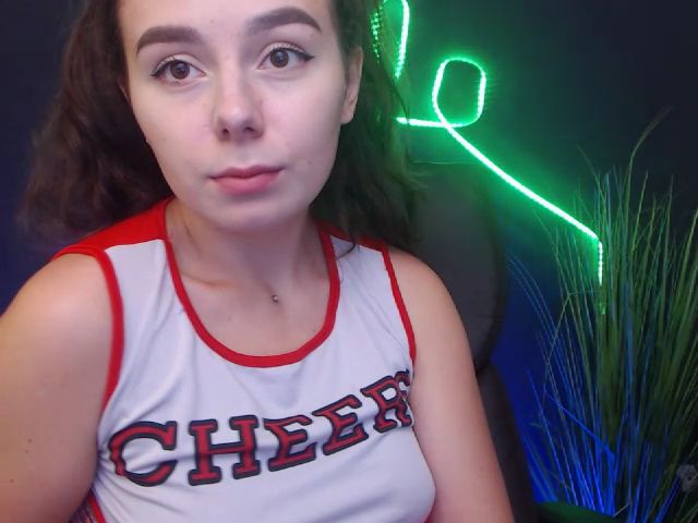 Live sex webcam photo for DinaD #268665719