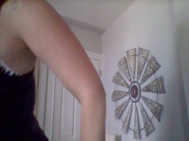 Live sex webcam photo for WonderfulGirl #268670540