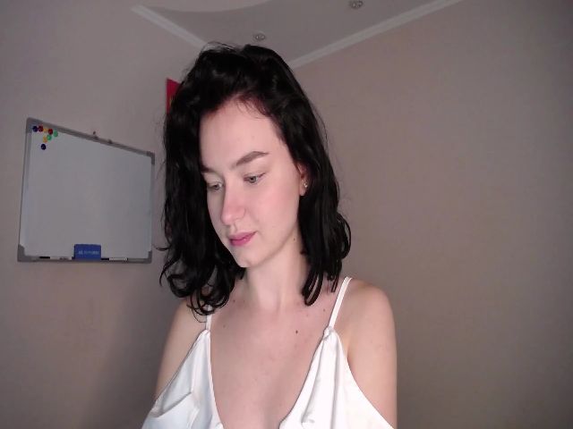 Live sex webcam photo for Alice_Braga #268656132