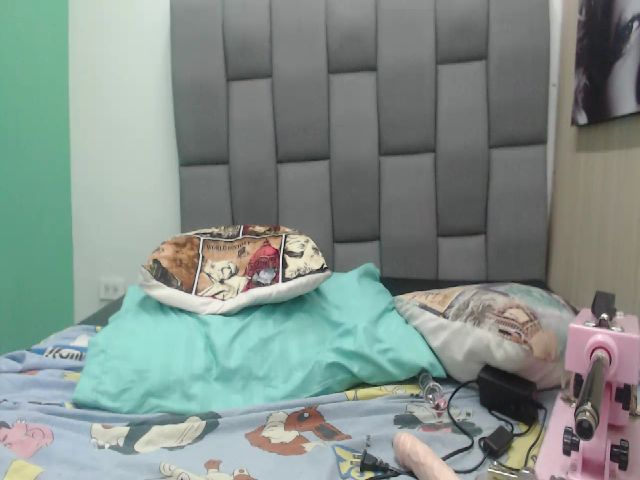 Live sex webcam photo for Kihara_Doll #268656038
